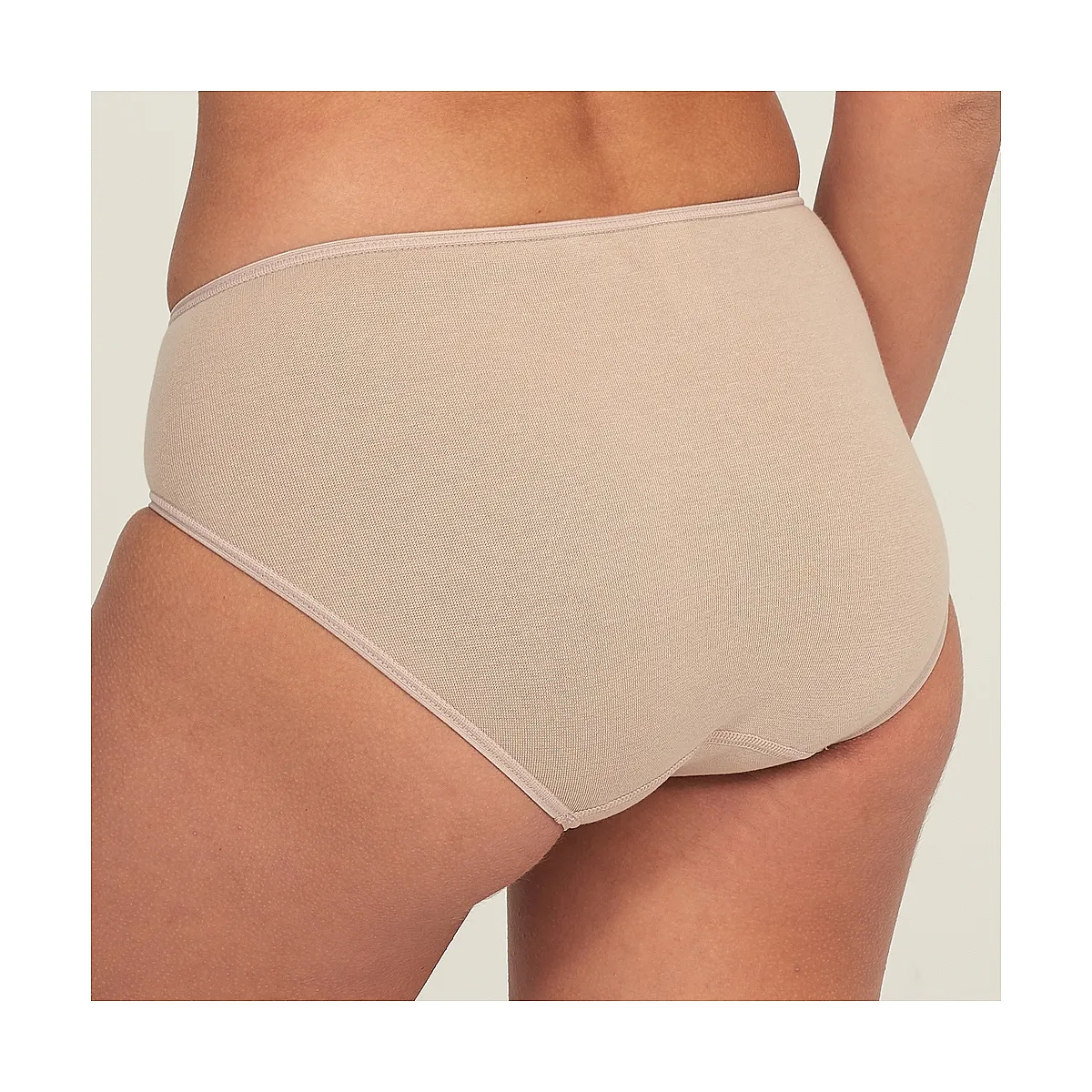 5636b SEAMLESS BOW PANTY