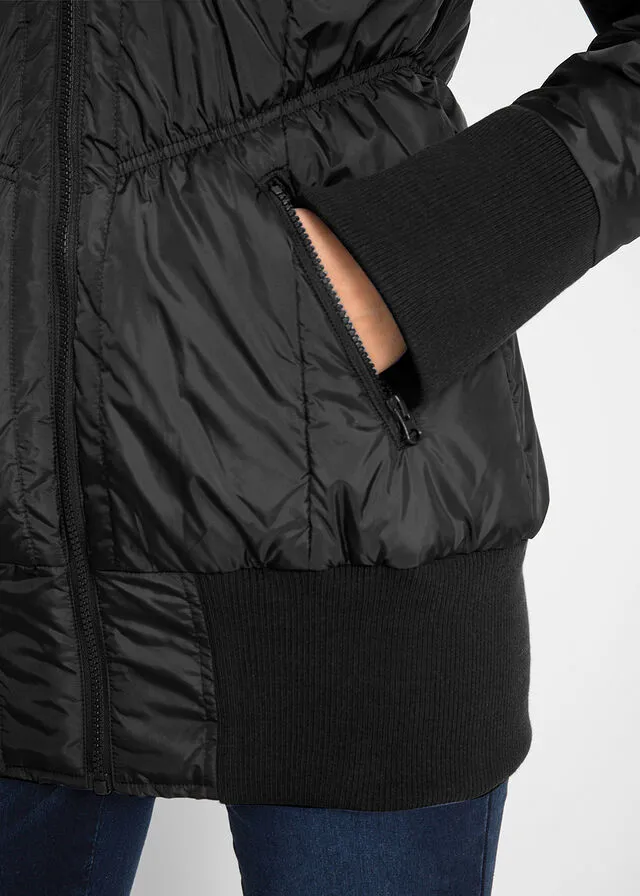 Abrigo acolchado con cinturilla cómoda ancha y capucha Negro