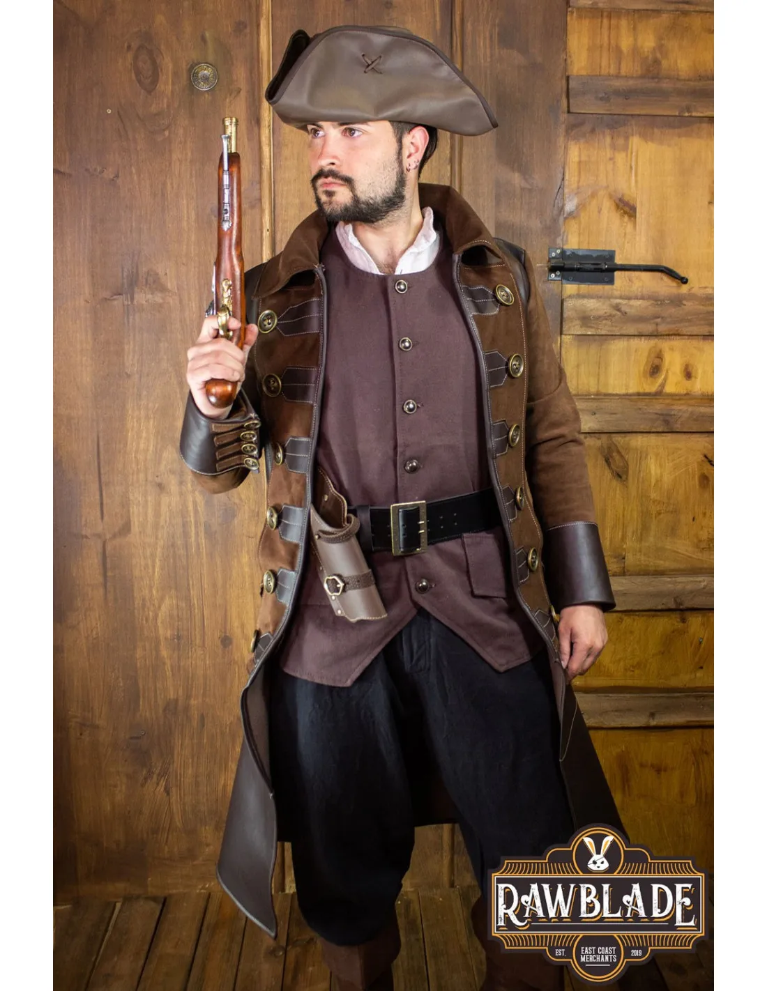 ABRIGO PIRATA JACK RACKHAM, SIGLO XVIII  MARRóN