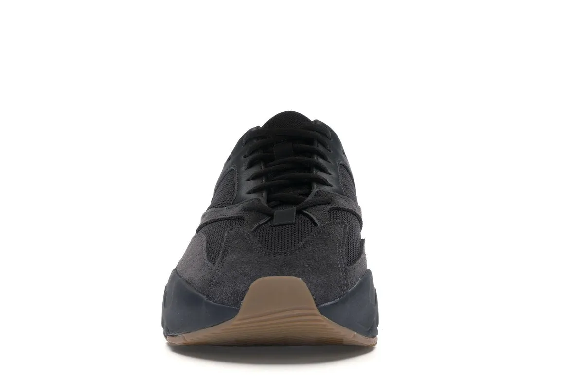 Adidas Yeezy Boost 700 Utility Black (2019/2023)