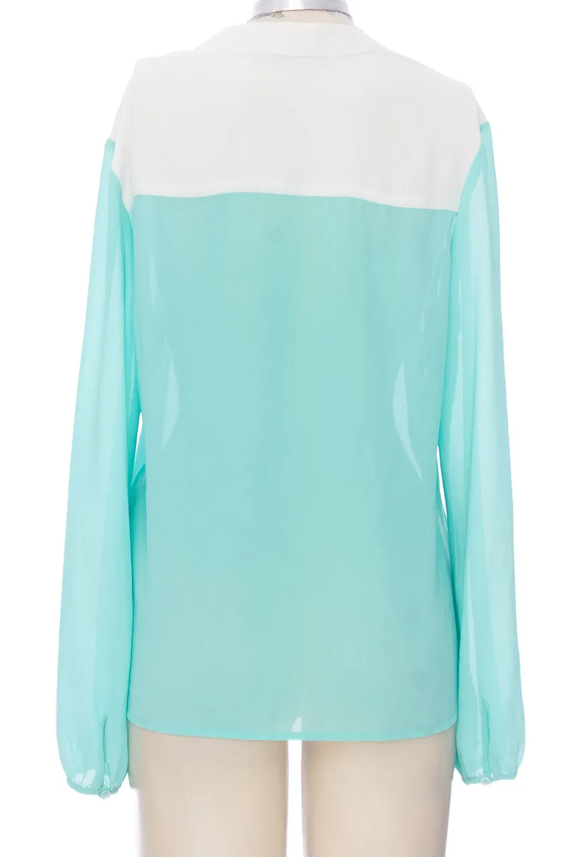 BLUSA COLOR AGUAMARINA  AZULU