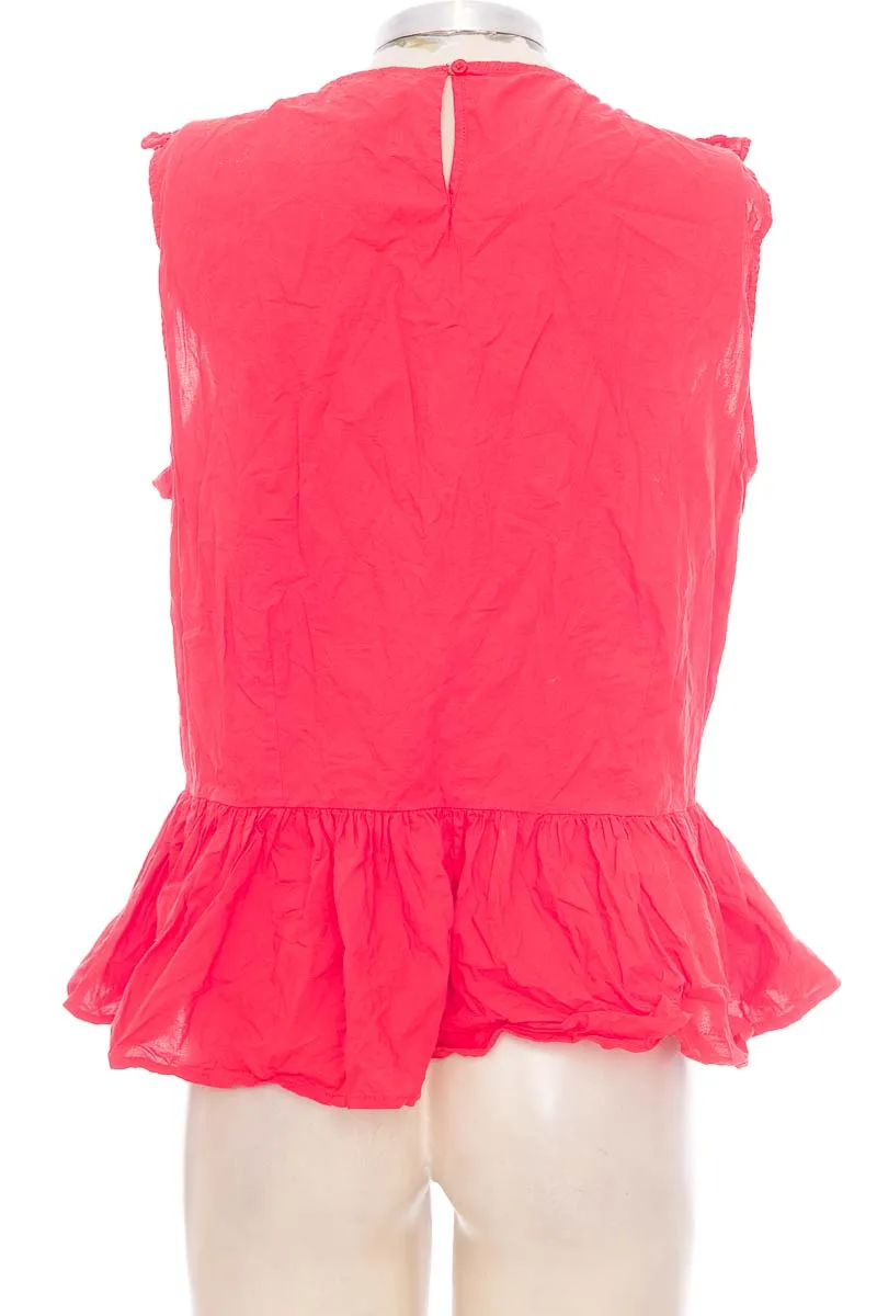 BLUSA COLOR ROJO  ARKITECT