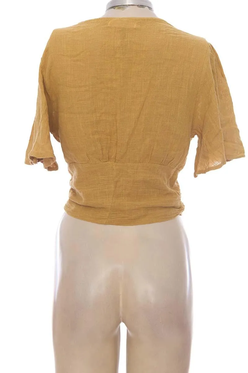 BLUSA COLOR VERDE  BELIEVE