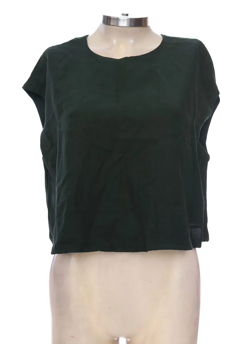 BLUSA COLOR VERDE  FOREVER 21