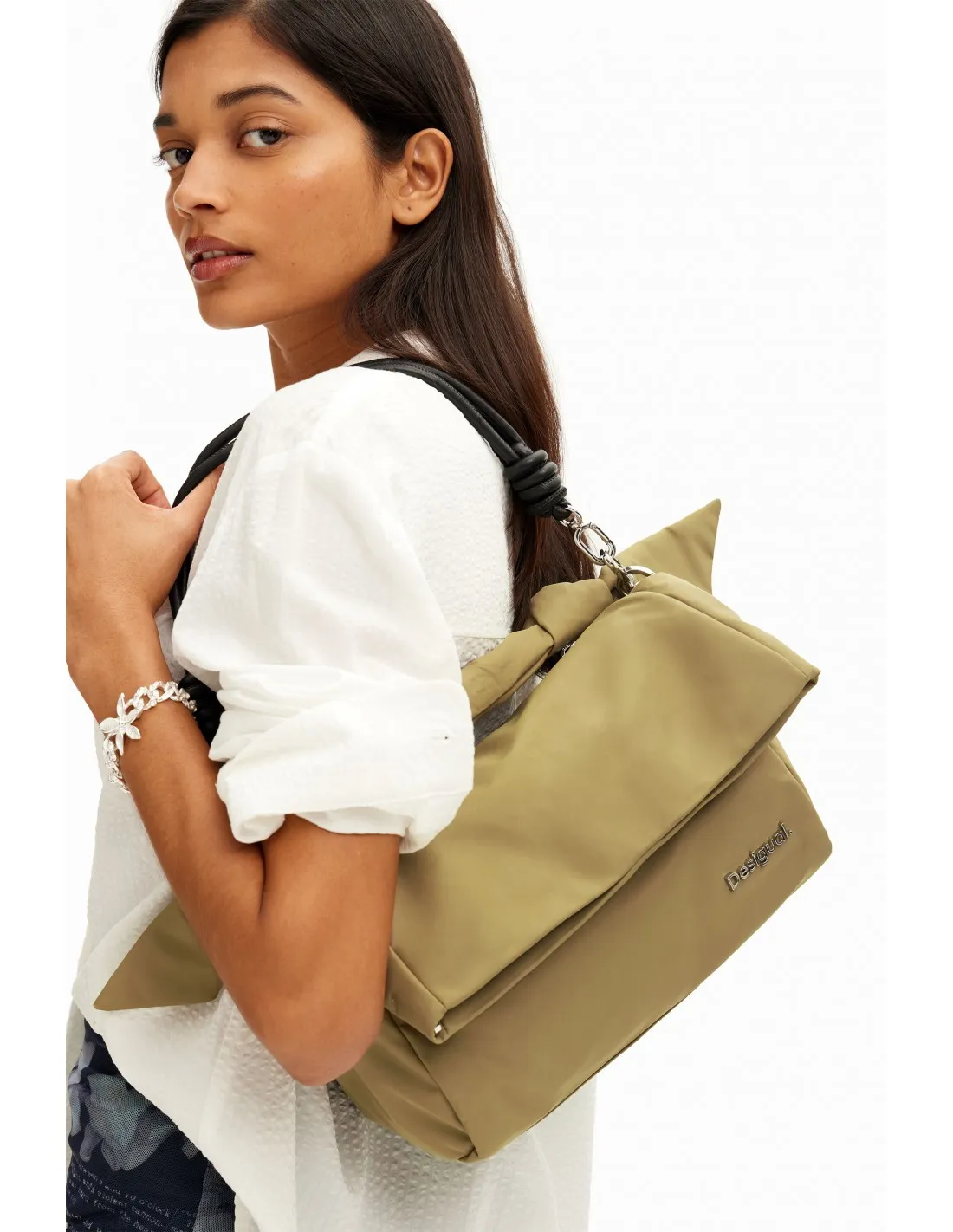 Bolso M acolchado multi posición de Desigual