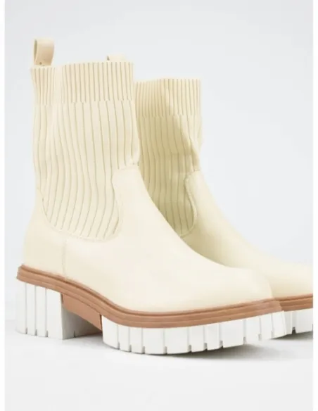 Bota beige calcetin