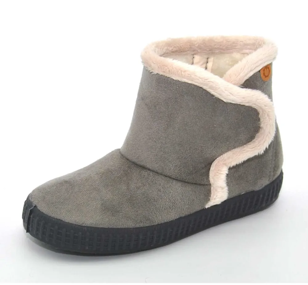 Botas australianas La Cadena color gris fabricadas a mano en España desde 1907 con velcro lateral muy calentitas