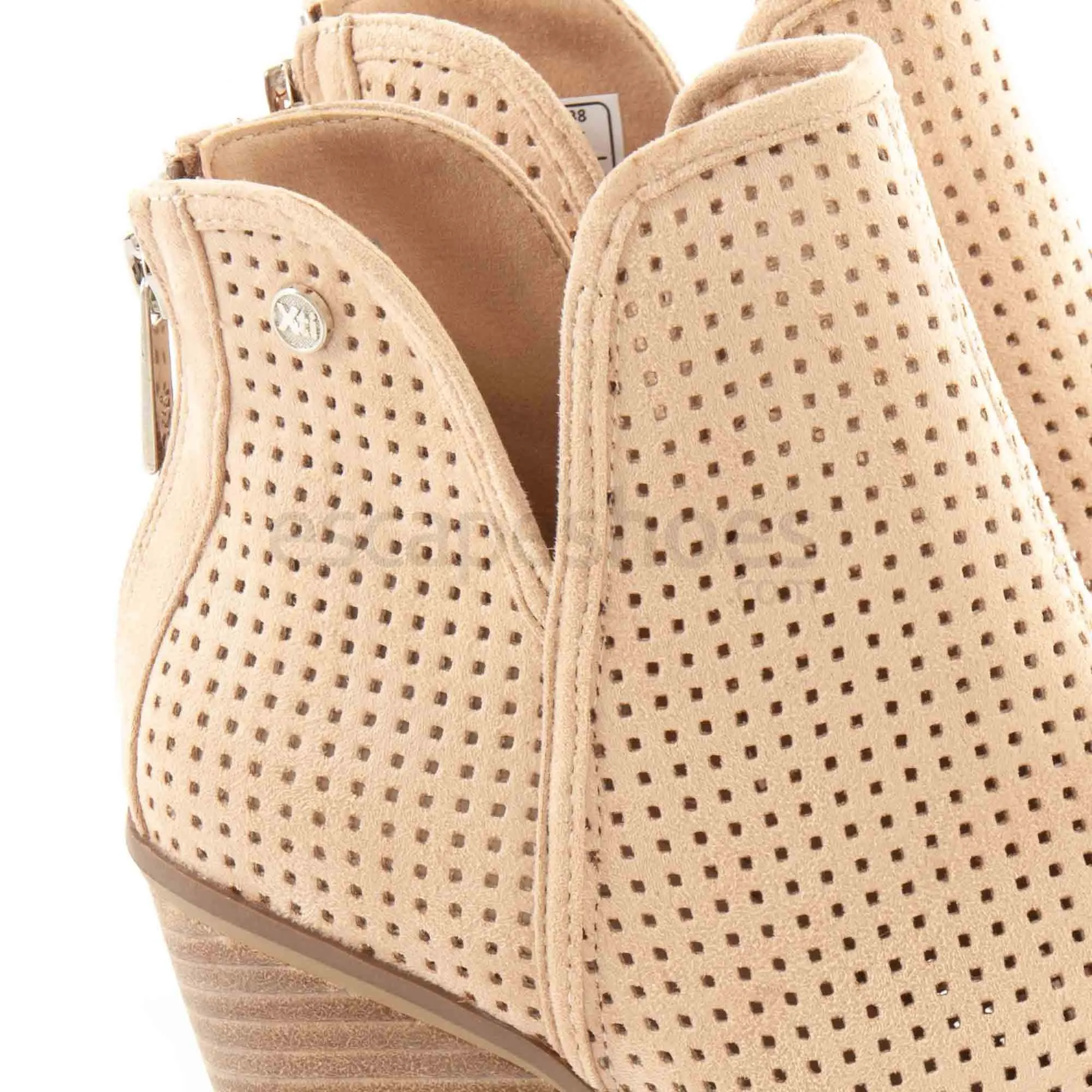 Botins XTI Ant 141258 Bege
