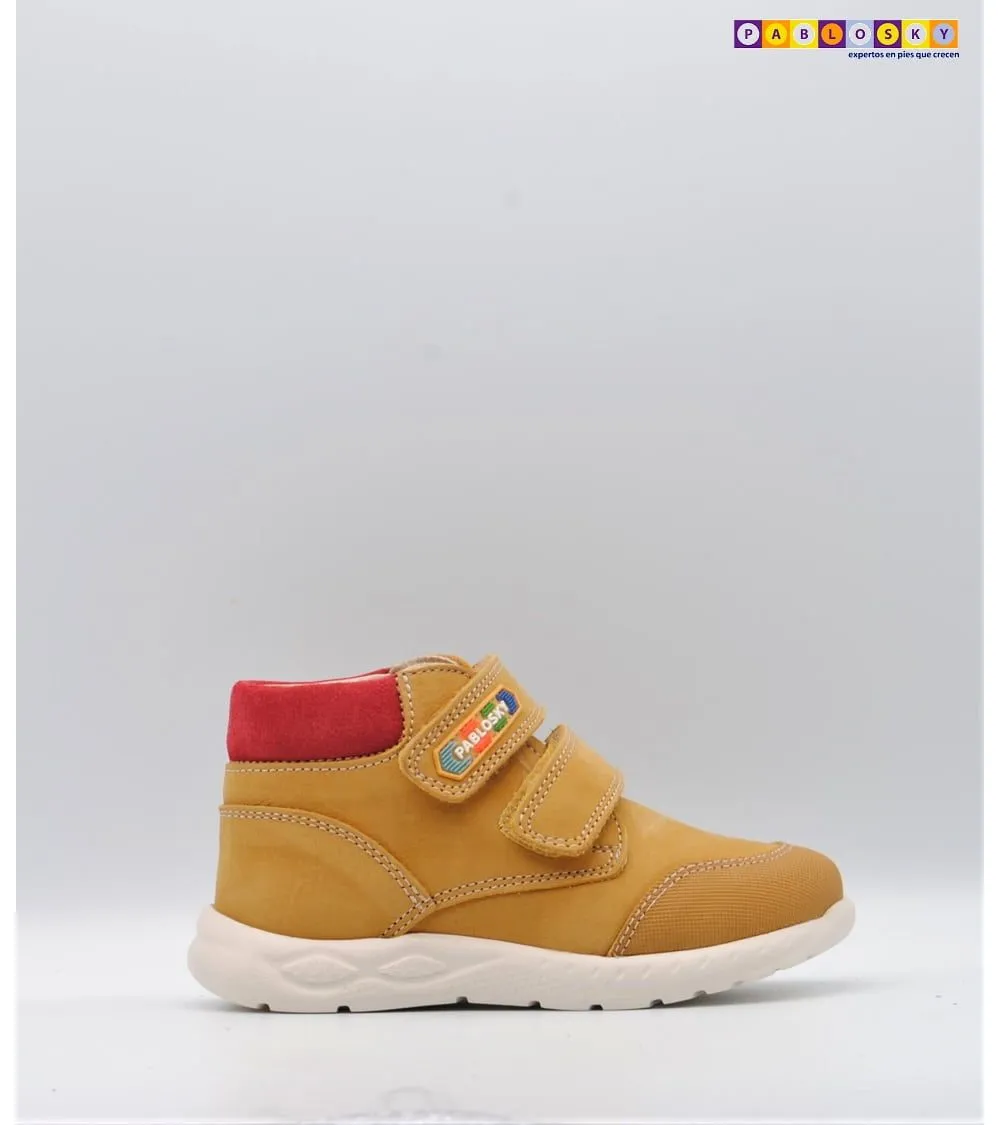 BOTÍN PABLOSKY NIÑO DOBLE VELCRO MOSTAZA 022880