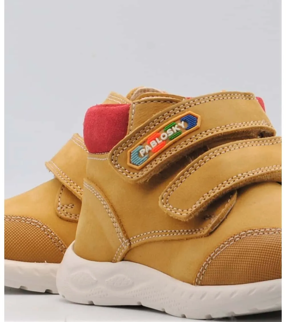 BOTÍN PABLOSKY NIÑO DOBLE VELCRO MOSTAZA 022880