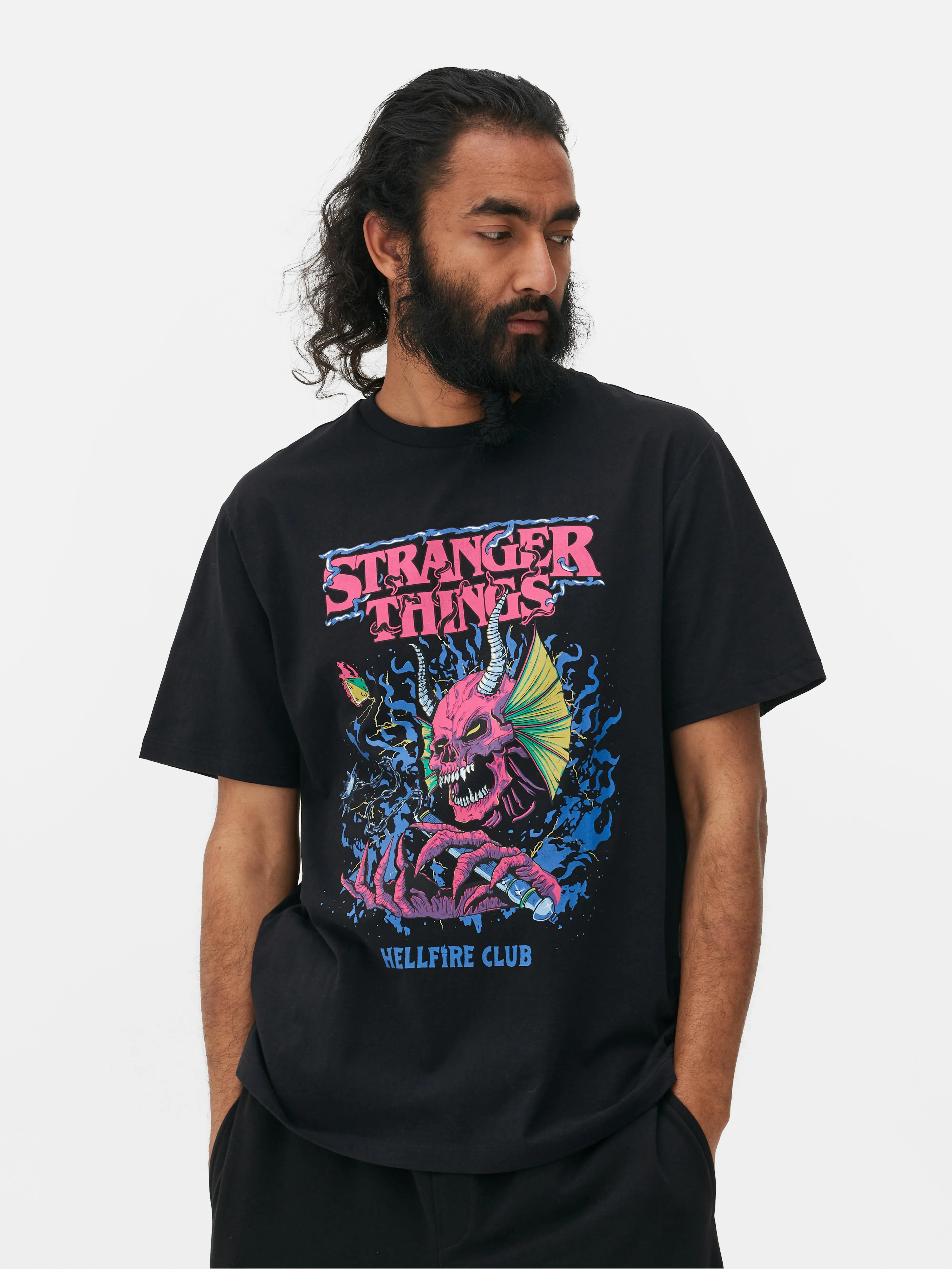 Camiseta con estampado gráfico de Stranger Things
