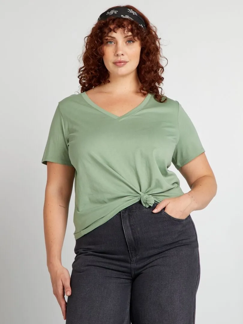 CAMISETA DE PUNTO CON CUELLO DE PICO  VERDE