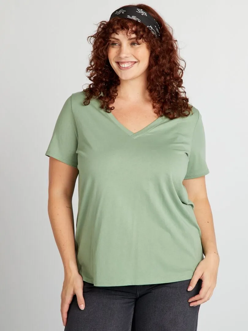 CAMISETA DE PUNTO CON CUELLO DE PICO  VERDE