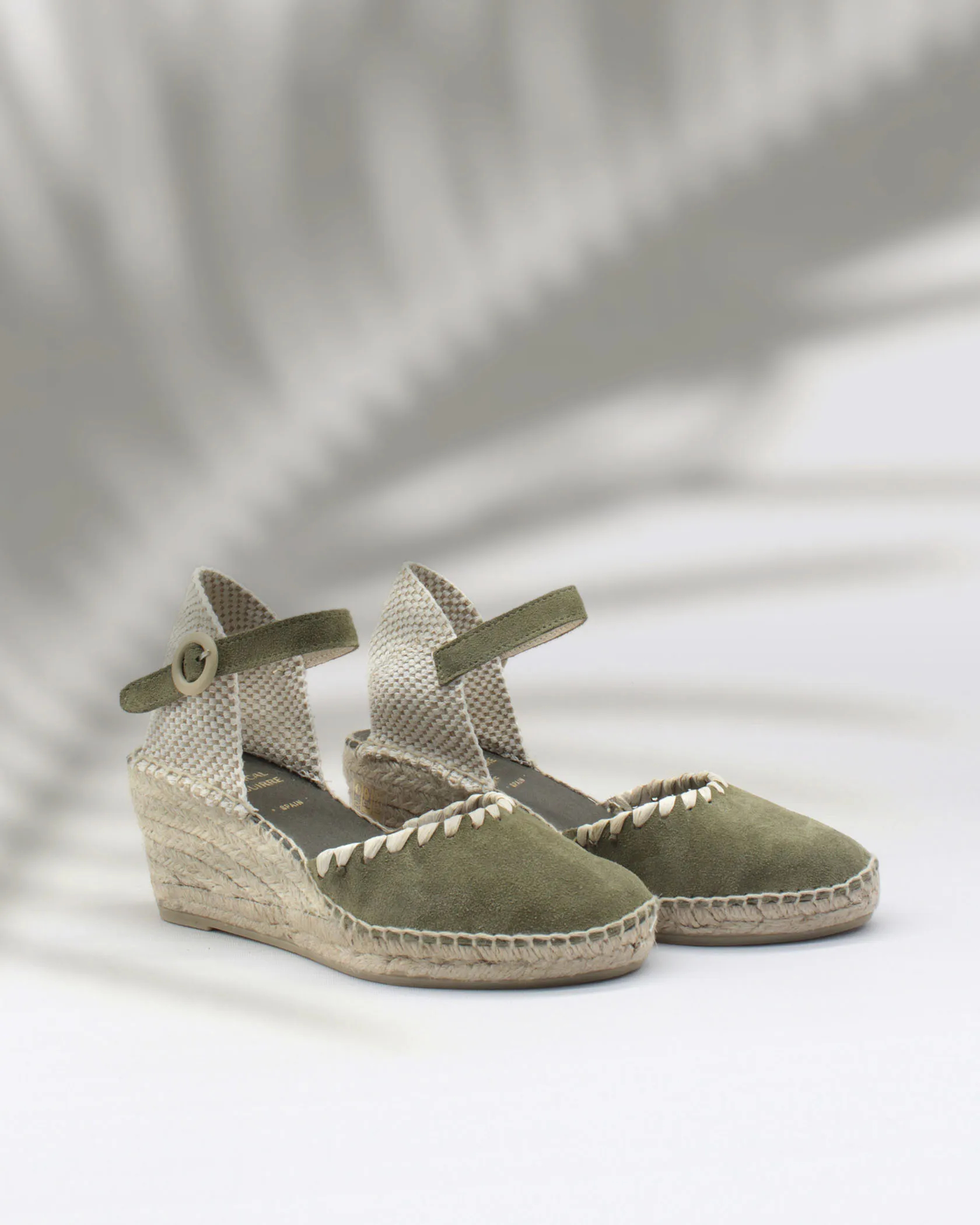 Cuñas Endra Kaki
