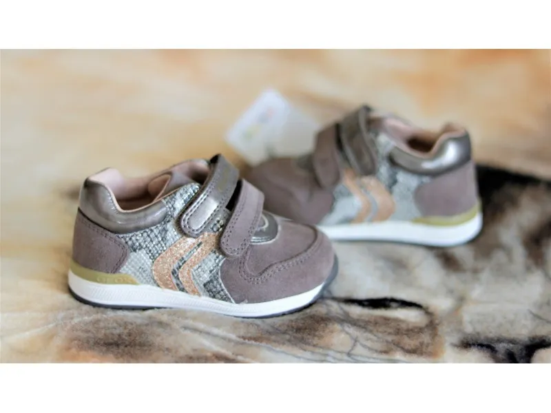 DEPORTIVO B RISHON B640LB GEOX EN COLOR GRIS O PLATAROSA