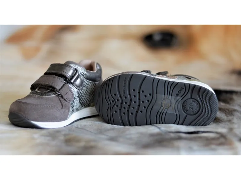 DEPORTIVO B RISHON B640LB GEOX EN COLOR GRIS O PLATAROSA