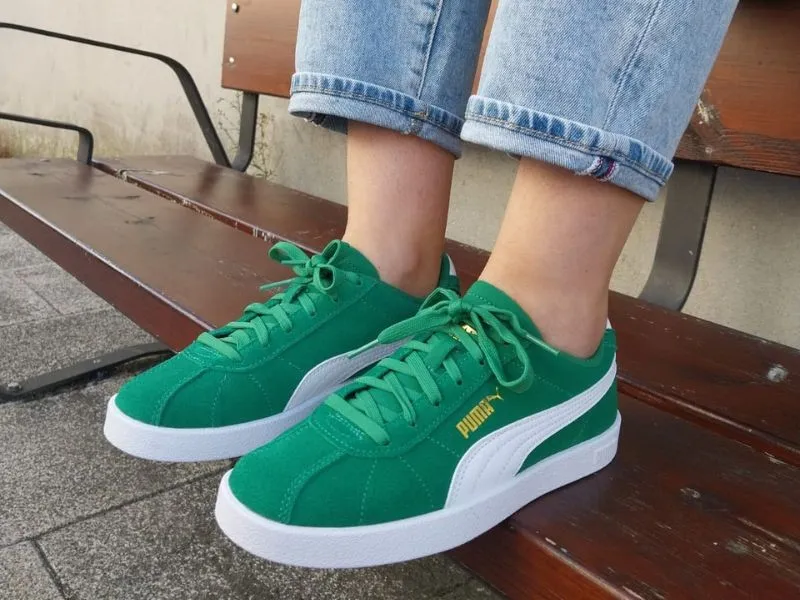 DEPORTIVO PUMA CLUB II JR EN COLOR VERDE 398886 02