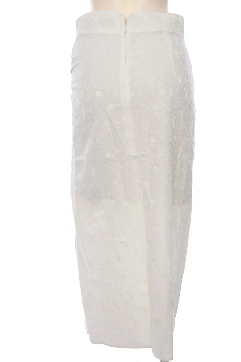FALDA COLOR BEIGE  ZARA