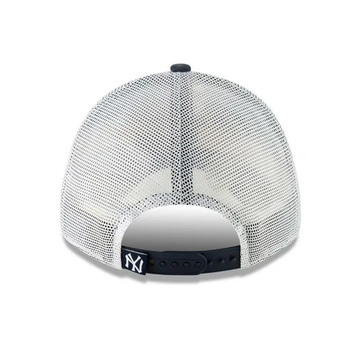 Gorra New Era New York Yankees 9Forty Trucker