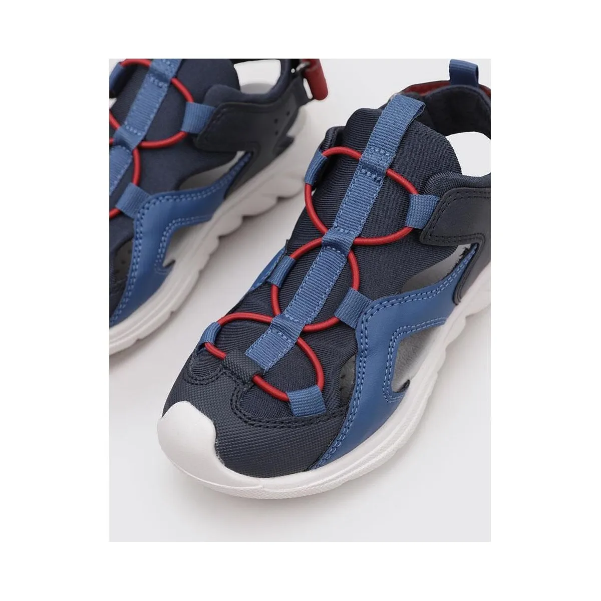 J SANDAL AIRADYUM BO