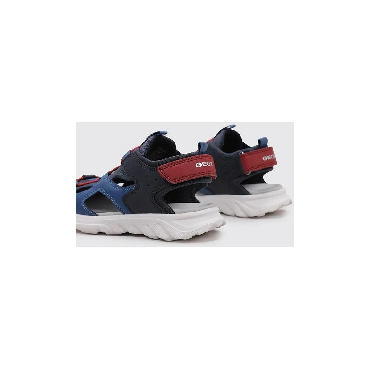 J SANDAL AIRADYUM BO