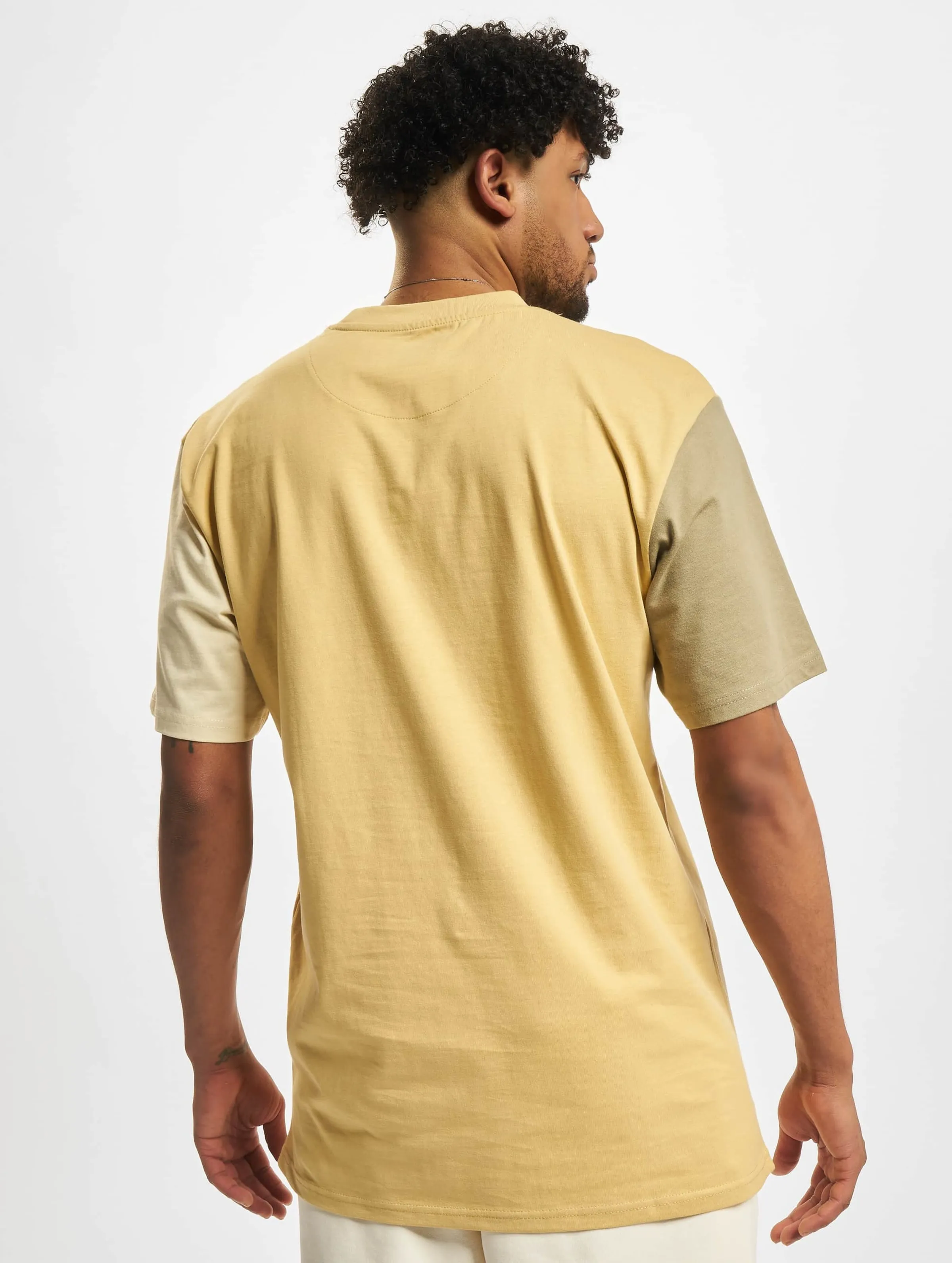 Karl Kani Signature Block