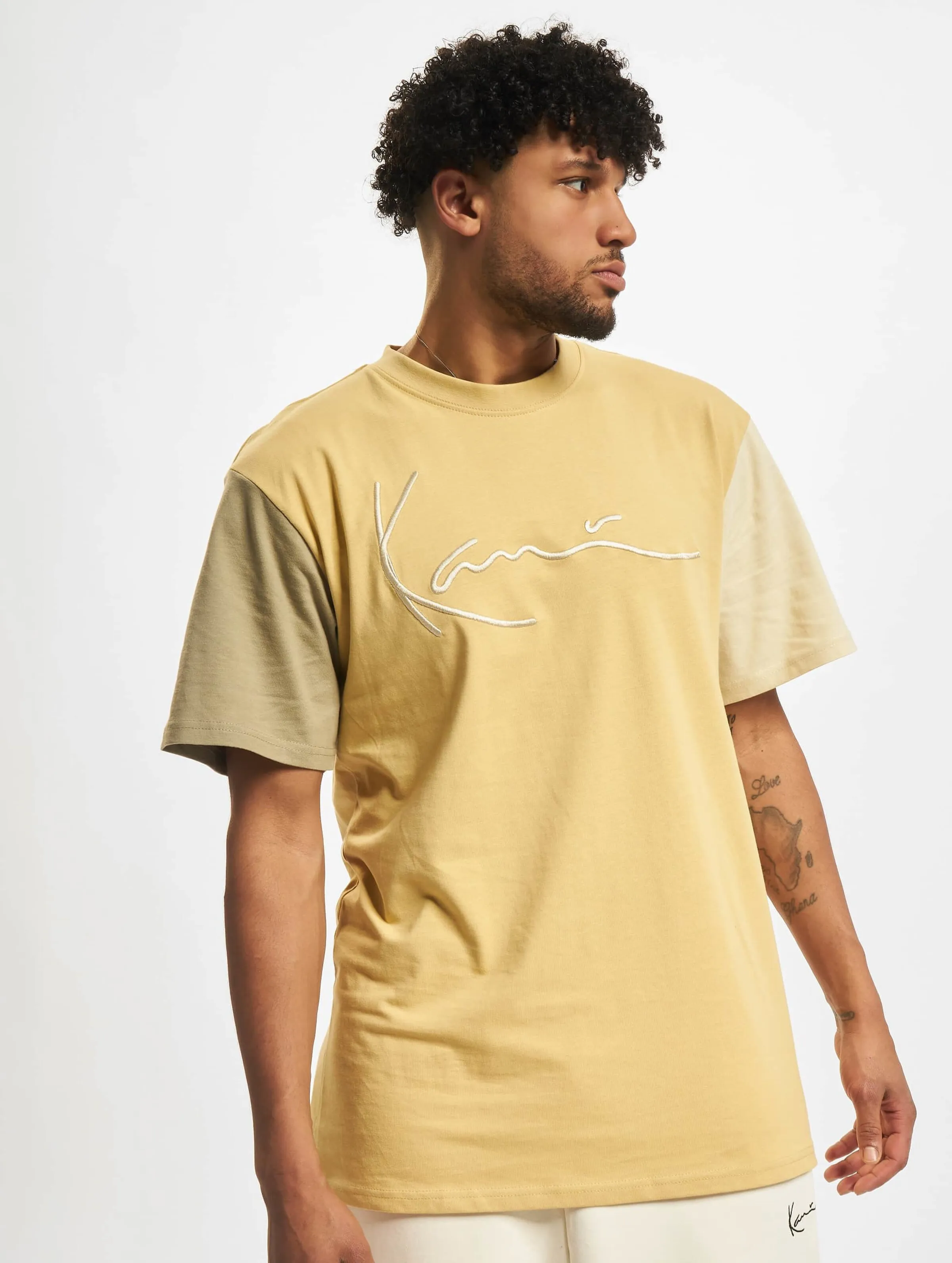 Karl Kani Signature Block