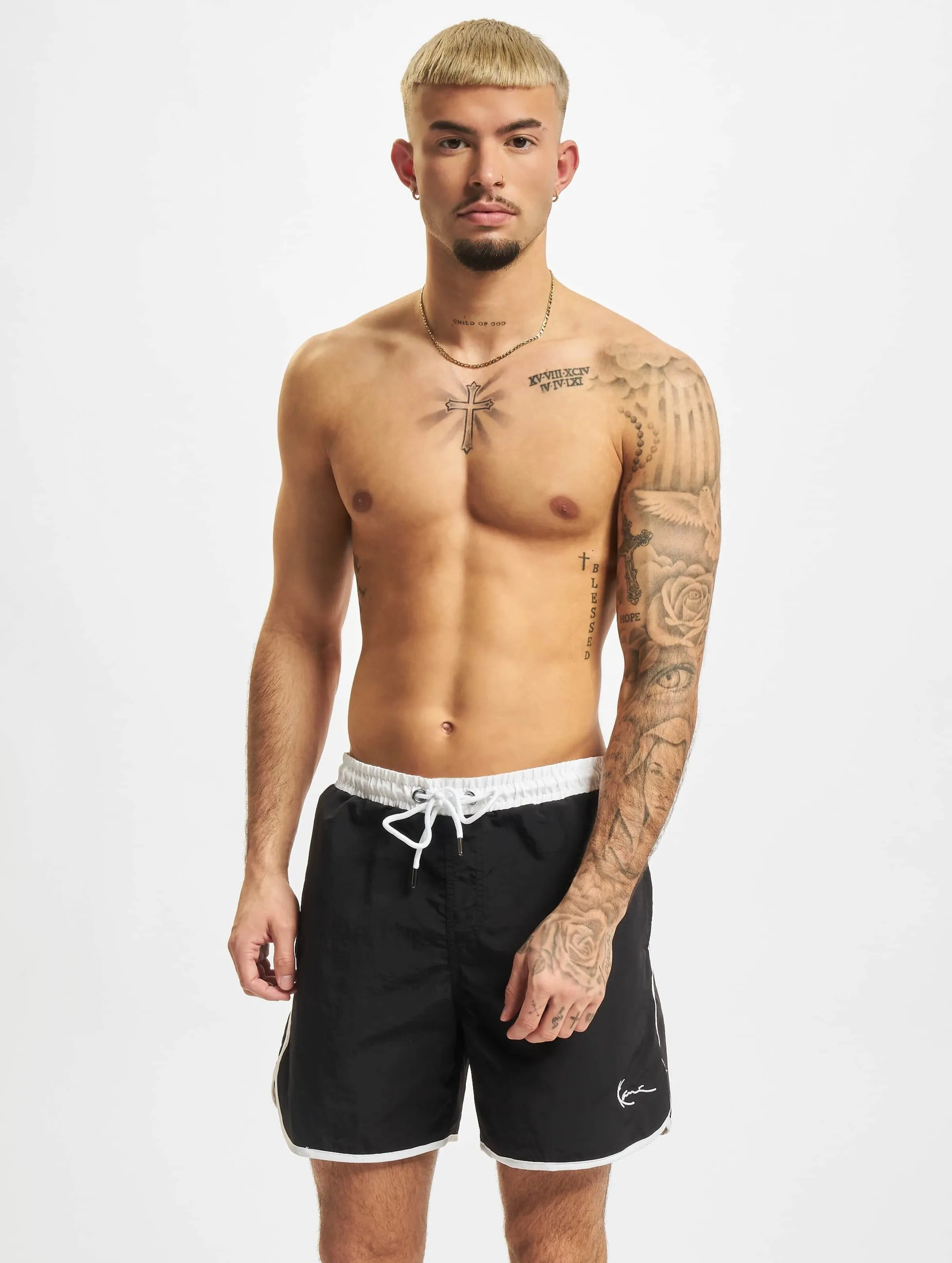 Karl Kani Small Signature Contrast