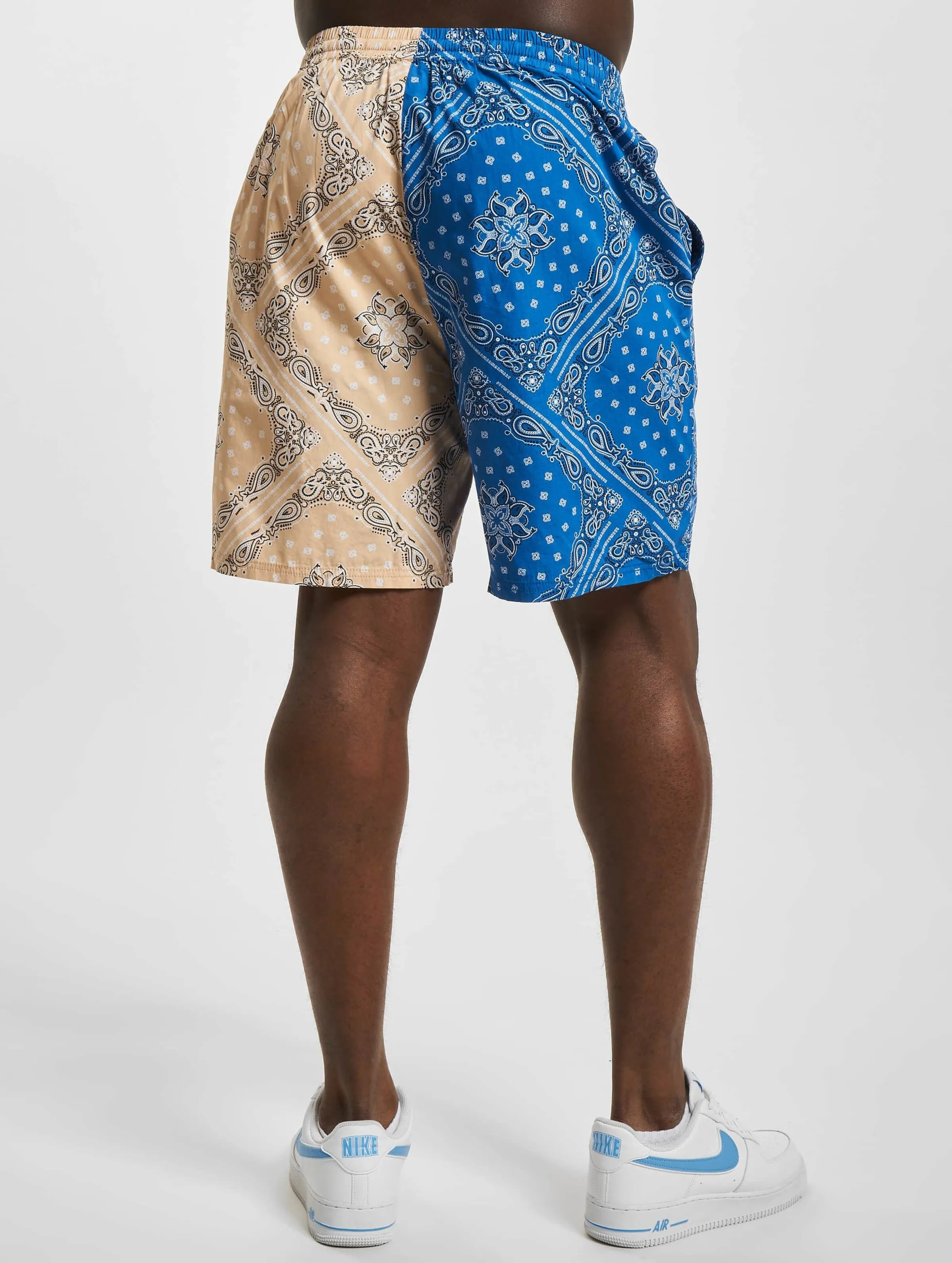 Karl Kani Small Signature Paisley Block Resort