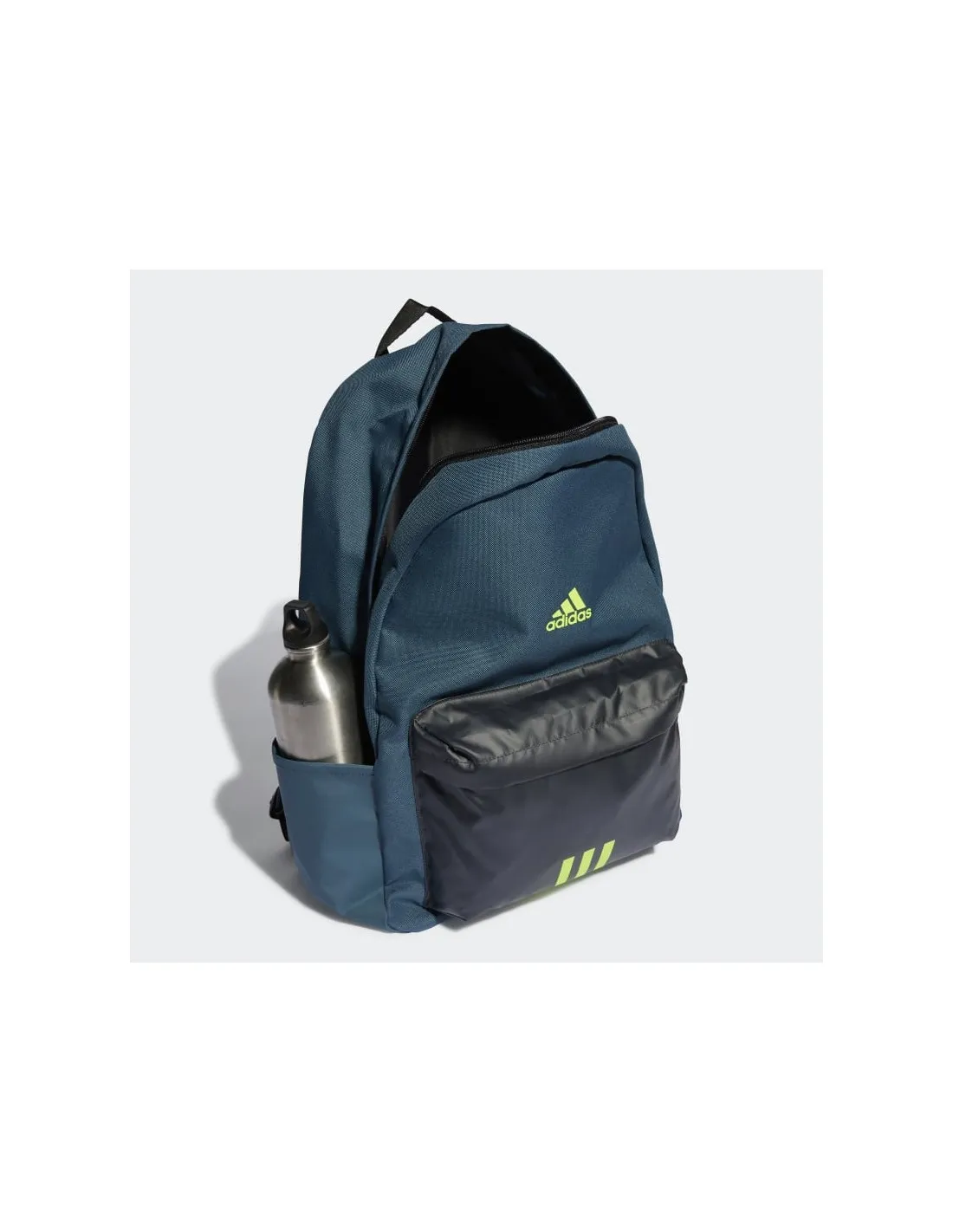 Mochila Classic Badge of Sport 3 de Adidas