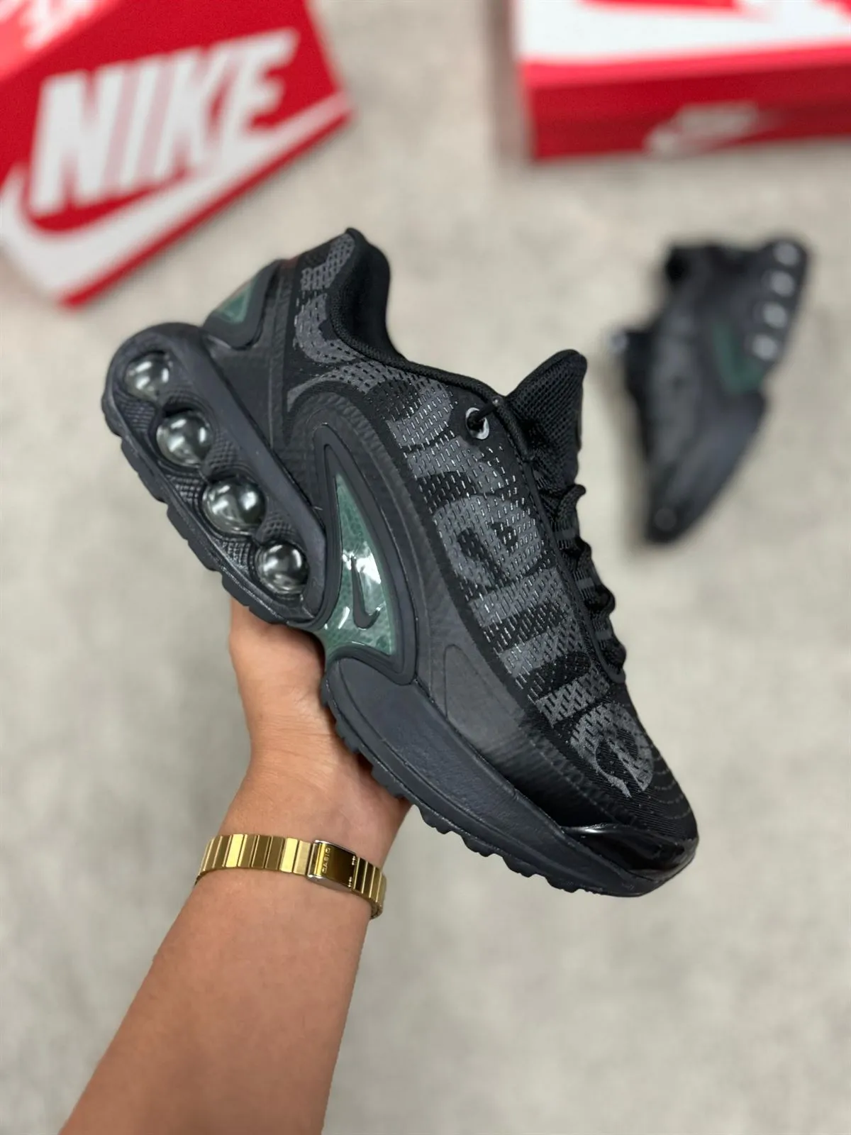 Nike DN supreme