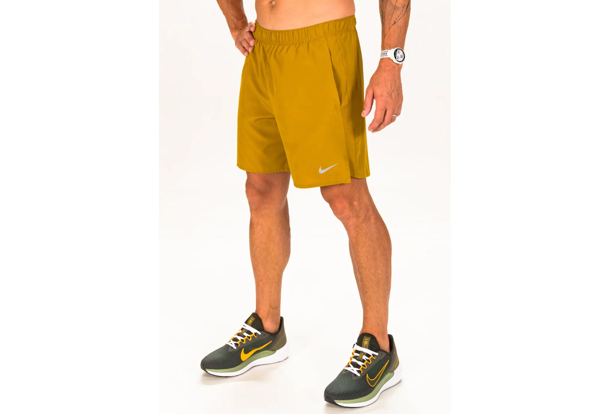 NIKE PANTALóN CORTO DRIFIT CHALLENGER