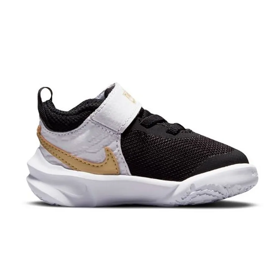 NIKE TEAM HUSTLE D 10 TD CW6737002