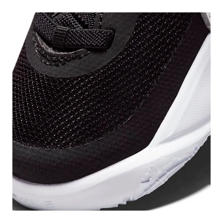 NIKE TEAM HUSTLE D 10 TD CW6737002