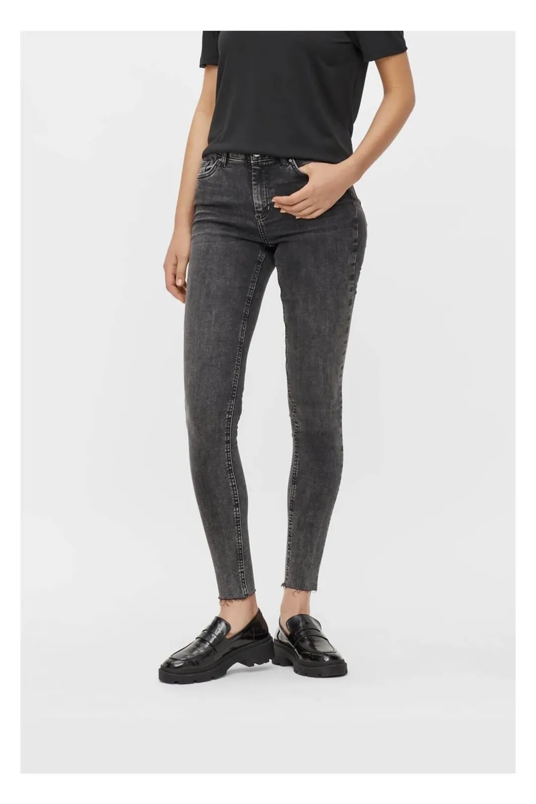 PANTALON VAQUERO PCDELLY GRIS OSCURO