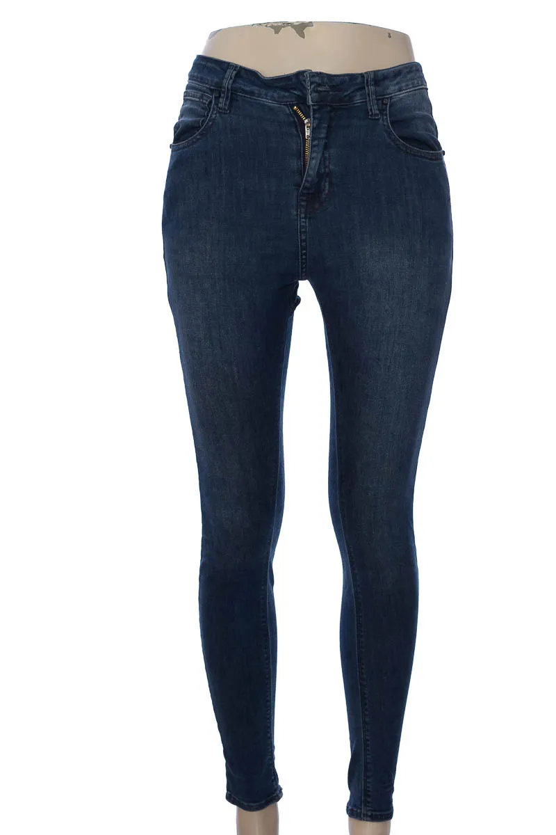 PANTALóN COLOR AZUL  TENNIS