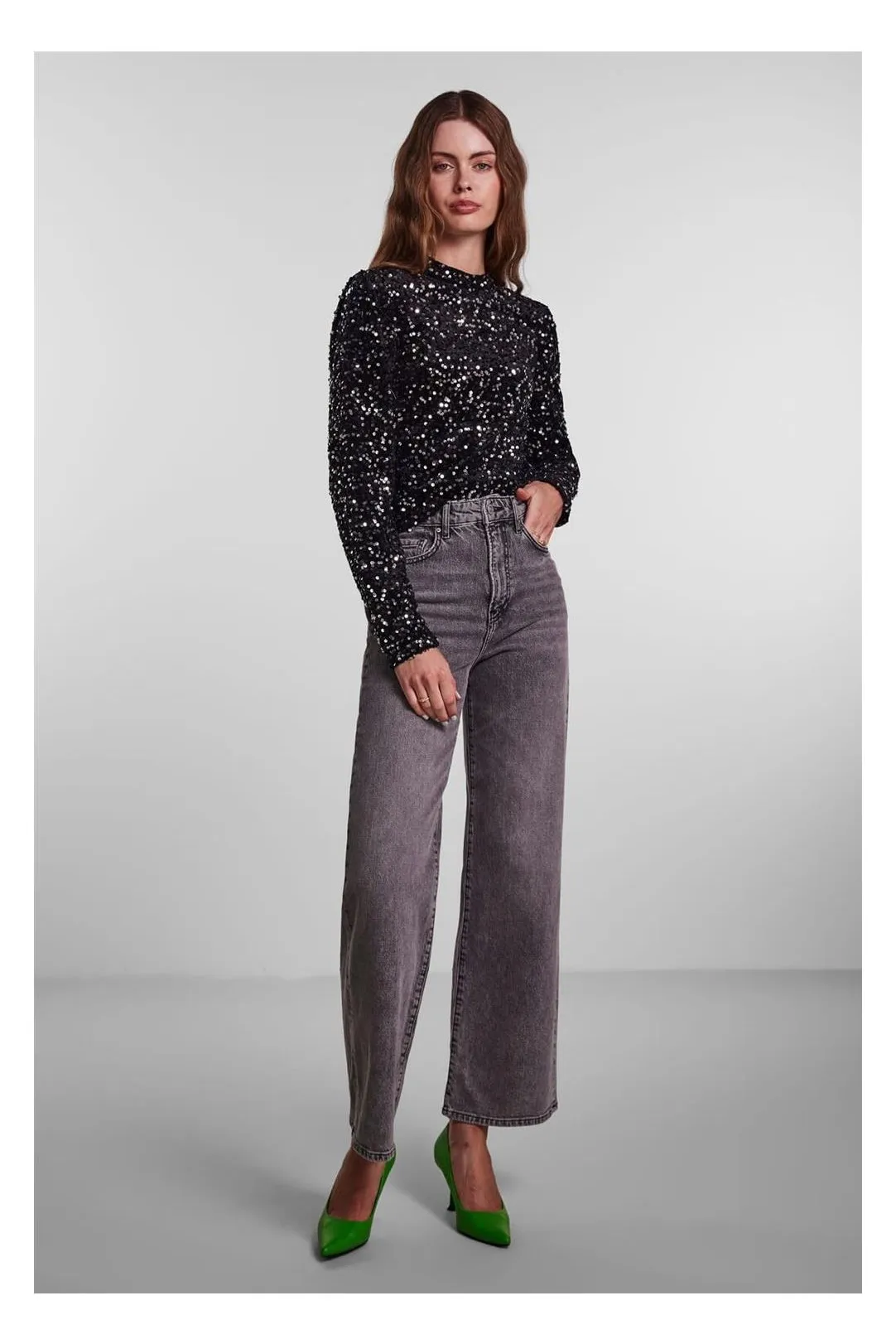 Pantalón vaquero Pcflikka gris