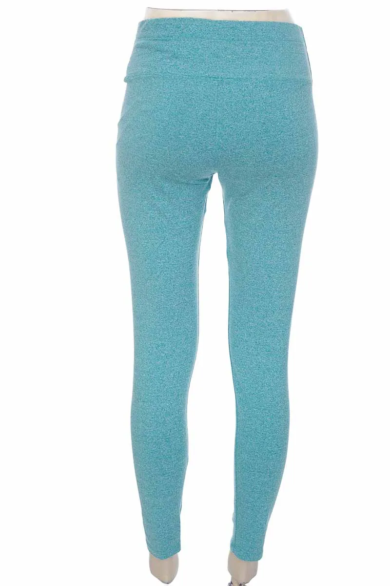 ROPA DEPORTIVA / SALIDA DE BAñO COLOR AZUL  GALUFITT