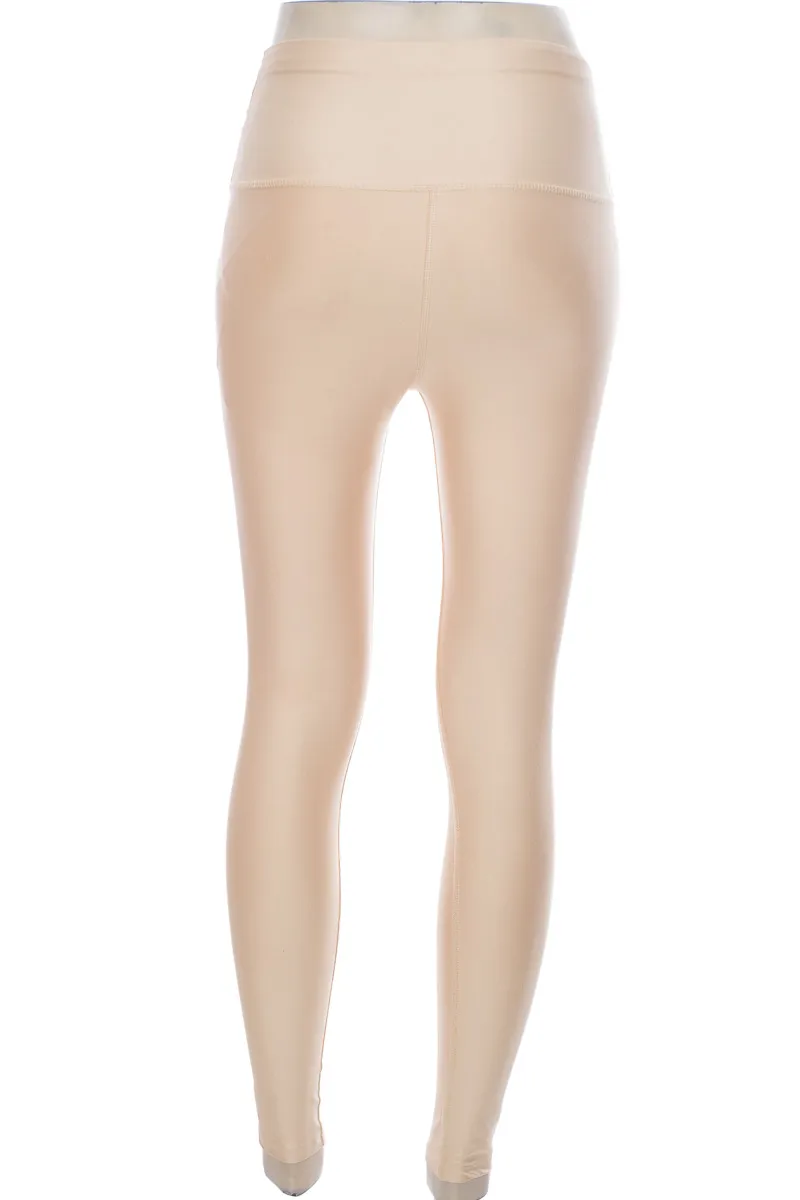 ROPA DEPORTIVA / SALIDA DE BAñO COLOR BEIGE  OW FIT