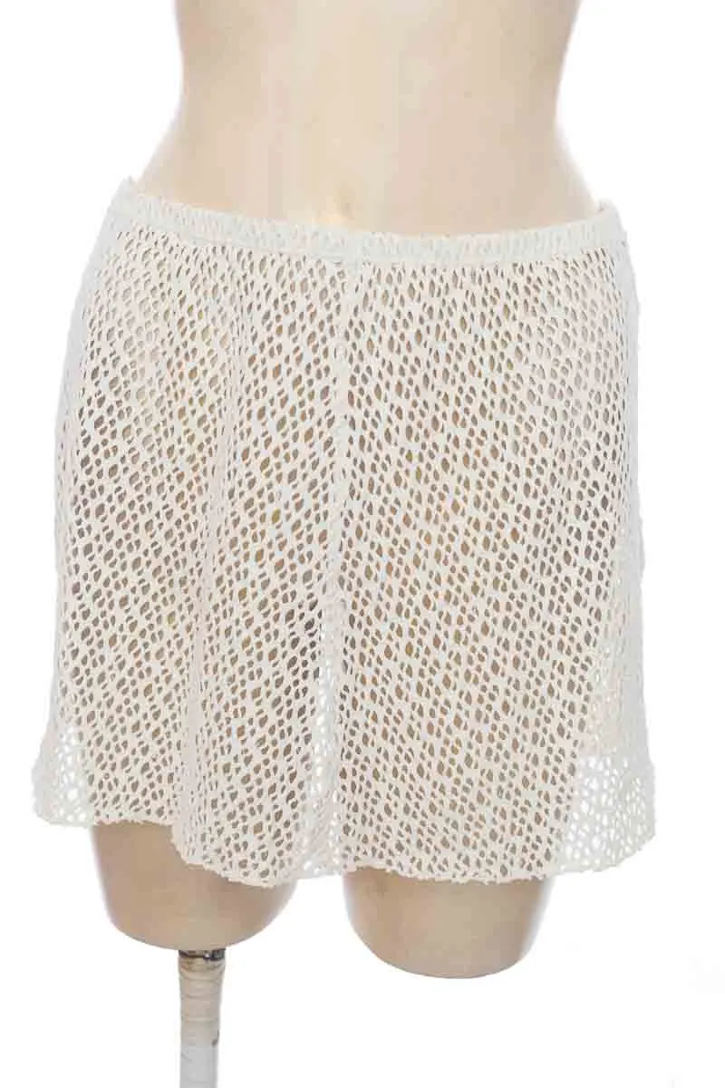 ROPA DEPORTIVA / SALIDA DE BAñO COLOR BLANCO  ARMONIA