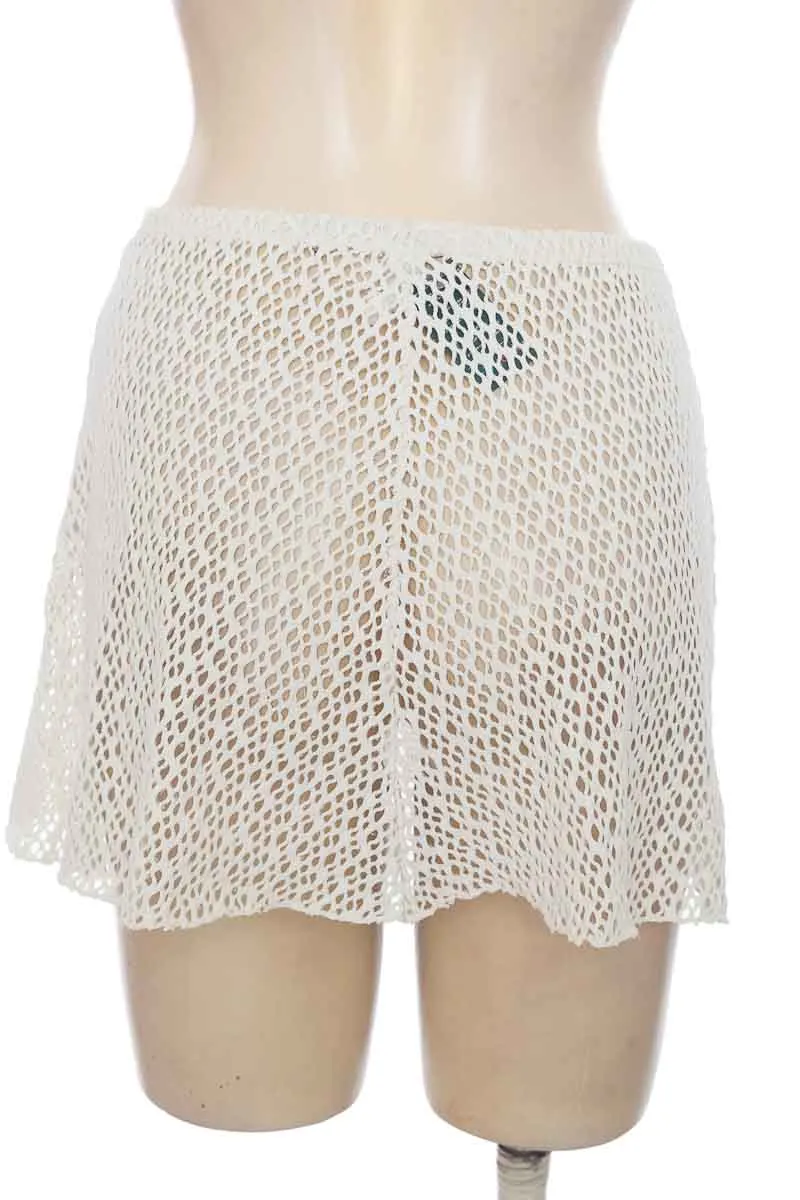 ROPA DEPORTIVA / SALIDA DE BAñO COLOR BLANCO  ARMONIA