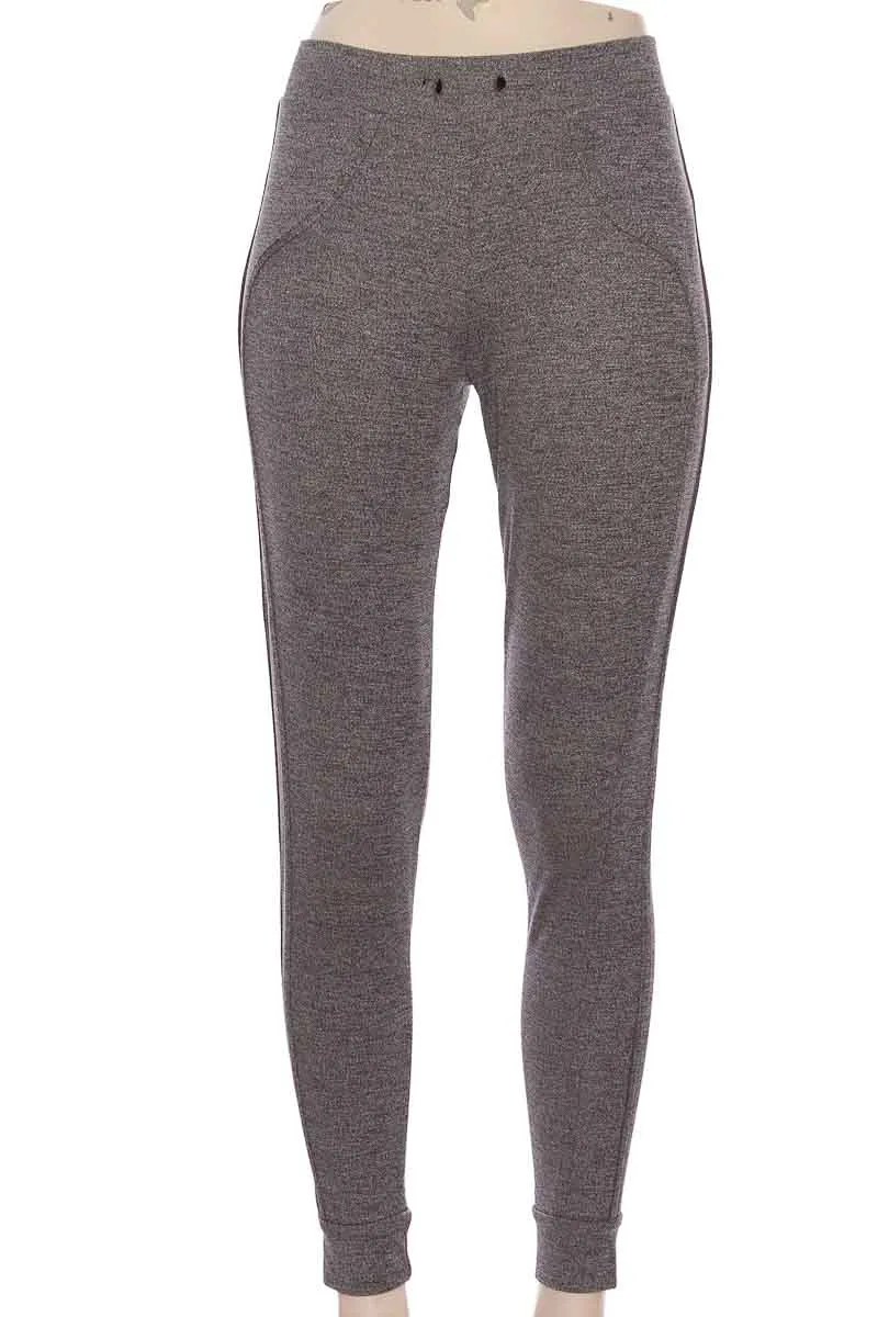 ROPA DEPORTIVA / SALIDA DE BAñO COLOR GRIS  KOAJ