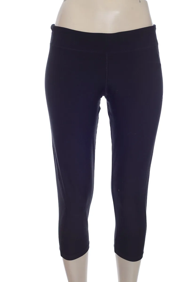 ROPA DEPORTIVA / SALIDA DE BAñO COLOR NEGRO  ADIDAS