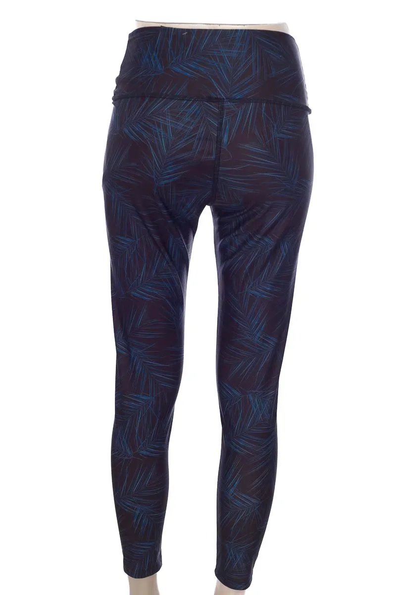 ROPA DEPORTIVA / SALIDA DE BAñO COLOR NEGRO  BRONZINI