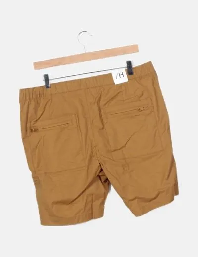 Selected Bermuda técnica camel