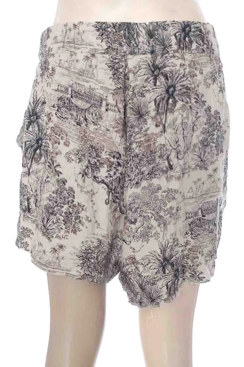 SHORT COLOR BEIGE  H&AMP;M