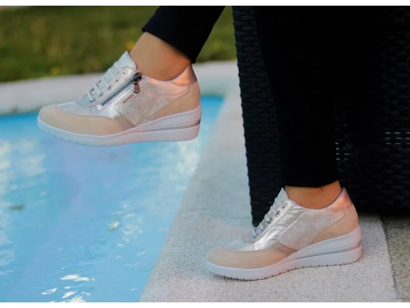 SNEAKERS CON CUÑE PATRIZIA MEPHISTO EN COLOR GRIS