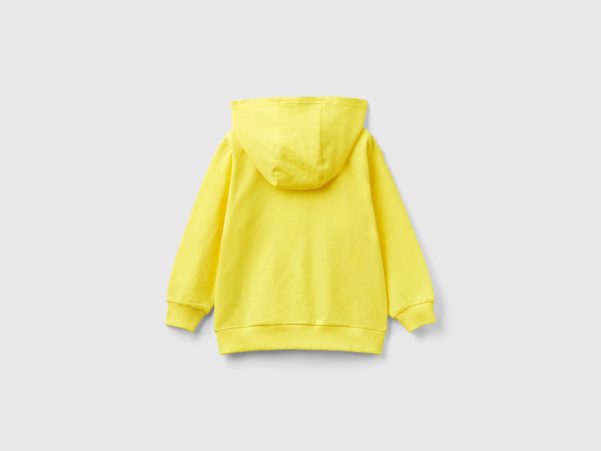 Sudadera ligera con capucha