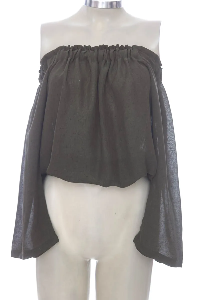 TOP / CAMISETA COLOR VERDE  REVIEW