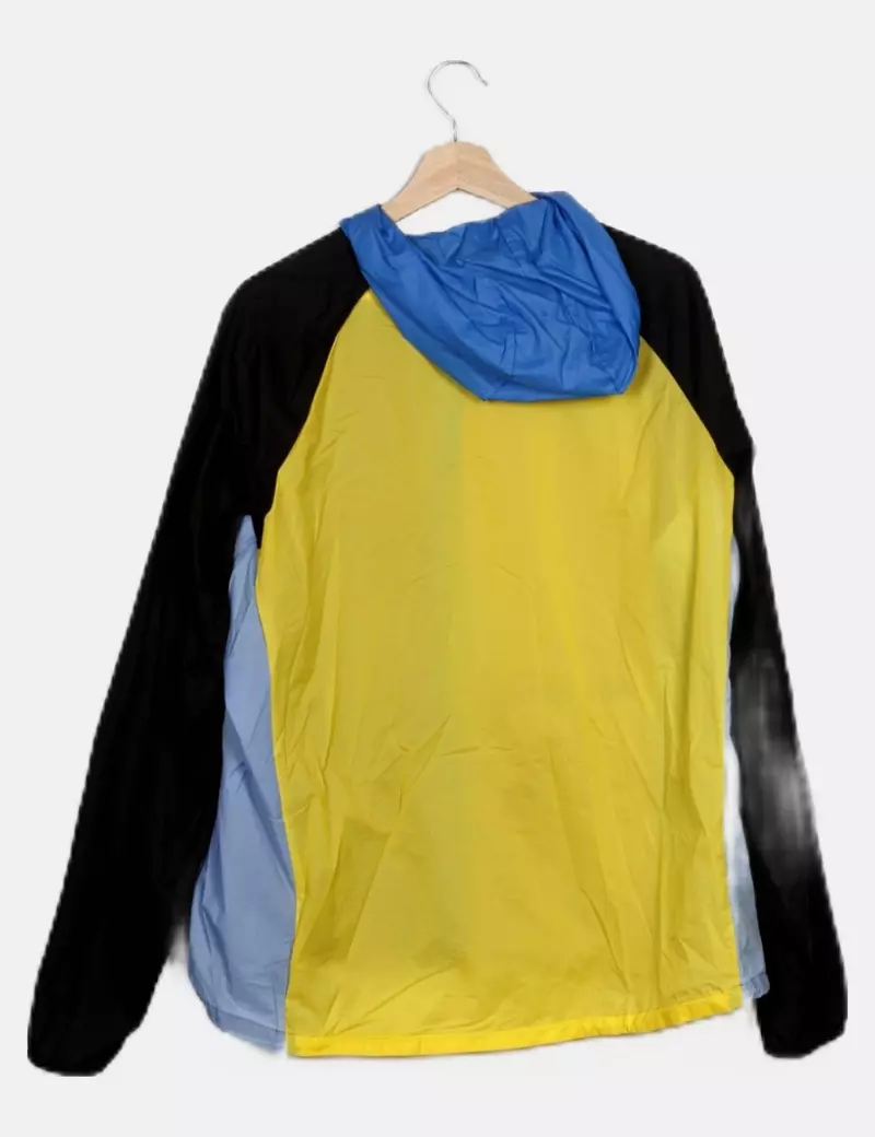 UNIQLO Chaqueta fina